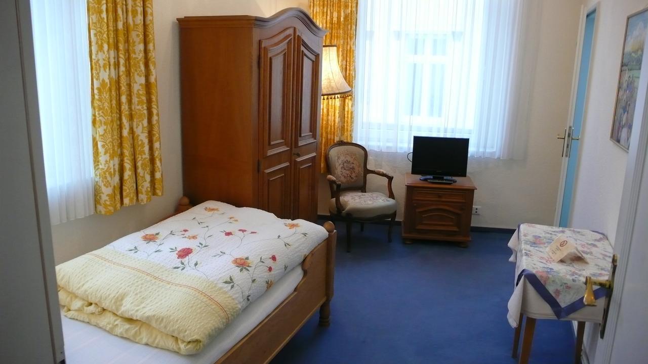 Storyhotel Bergischer Hof Konigswinter Chambre photo